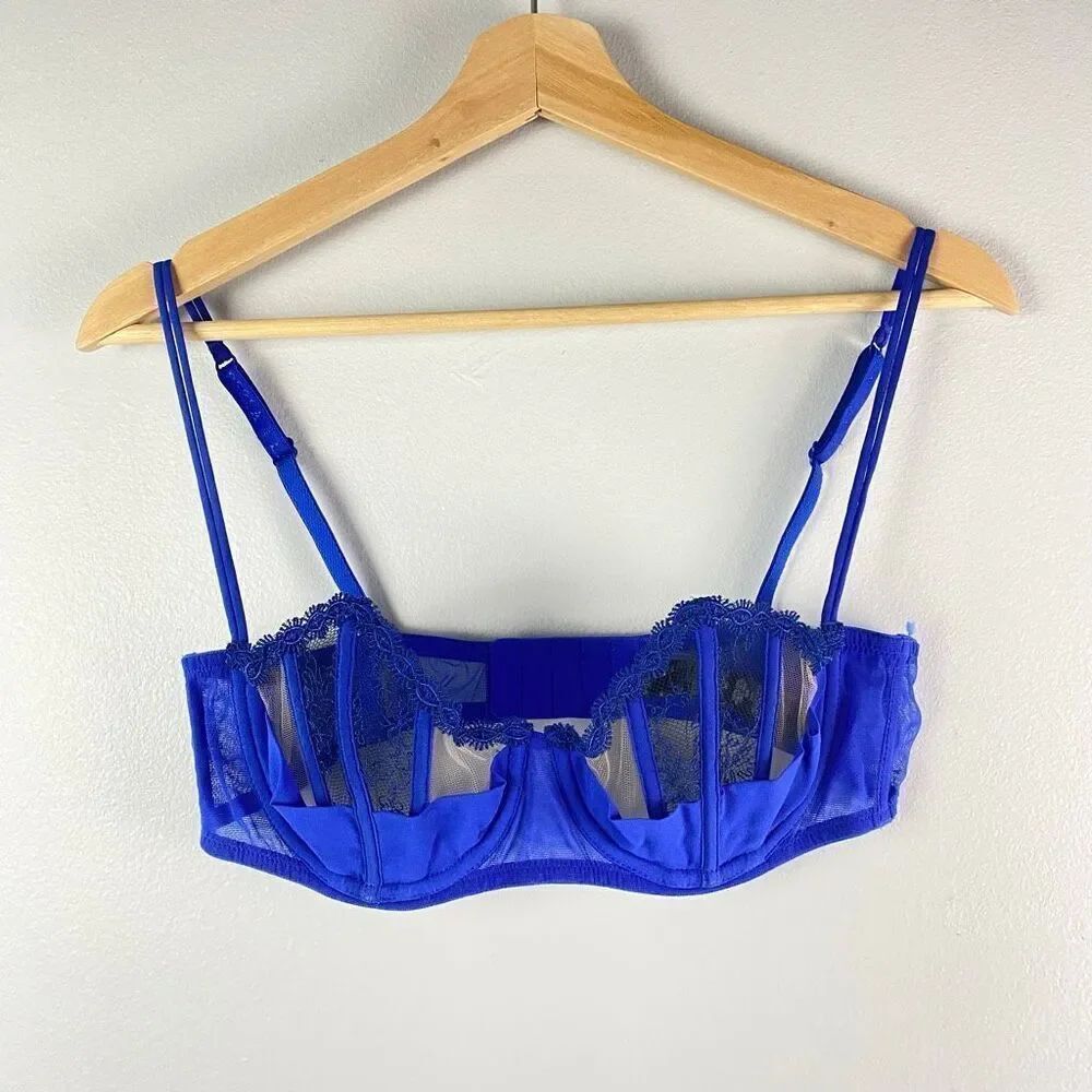 La Perla Silk & Lace Balconette Bra Size 36B